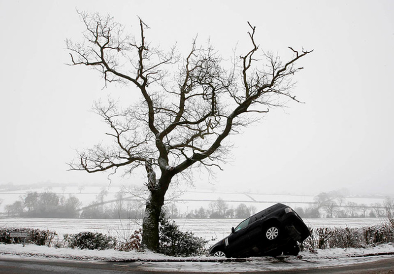 Illustration for article titled Drive Safely This Winter